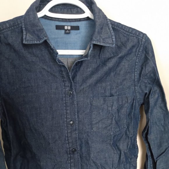 Uniqlo Button Down Shirt - Picture 1 of 4